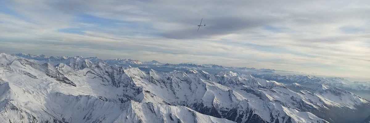 Flugwegposition um 15:21:21: Aufgenommen in der Nähe von Gemeinde Navis, Navis, Österreich in 3800 Meter
